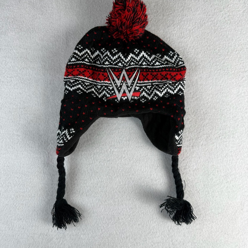 WWE Mens Knit Earflap Beanie Hat Black Red Fair Isle Embroidered Logo Pom Pom